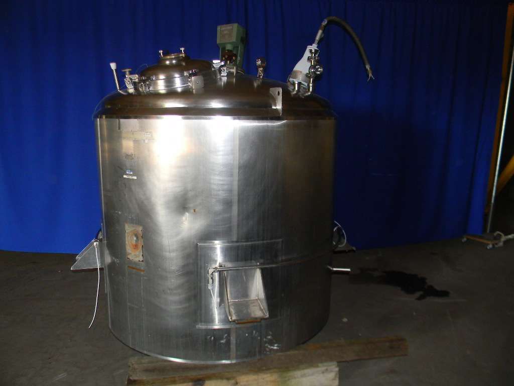 Vertical Jacketed Agitated Tank 700 Gallon 